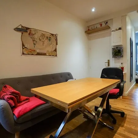 Apartment Nice Apartment With Terrace In Paris *